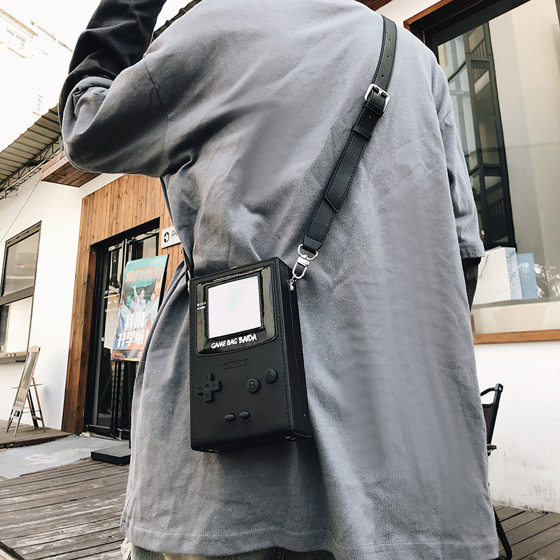 Borsa a tracolla mini a forma  - Retro Handheld Console recensione e prezzo